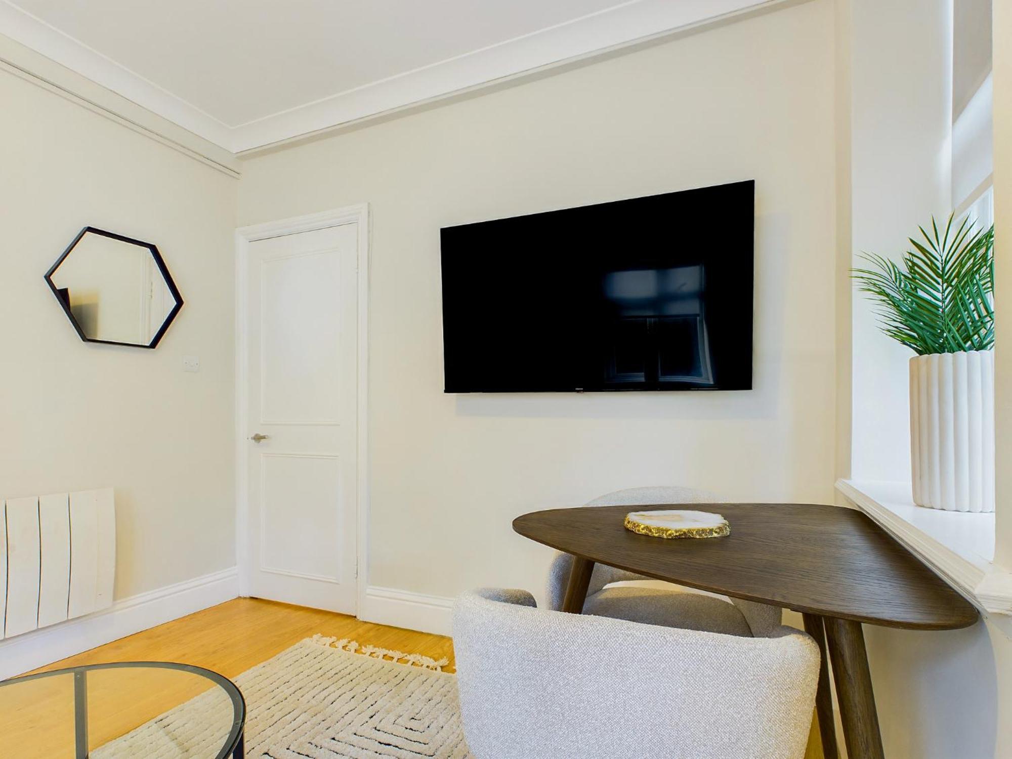 Be London - Covent Garden Residences ภายนอก รูปภาพ
